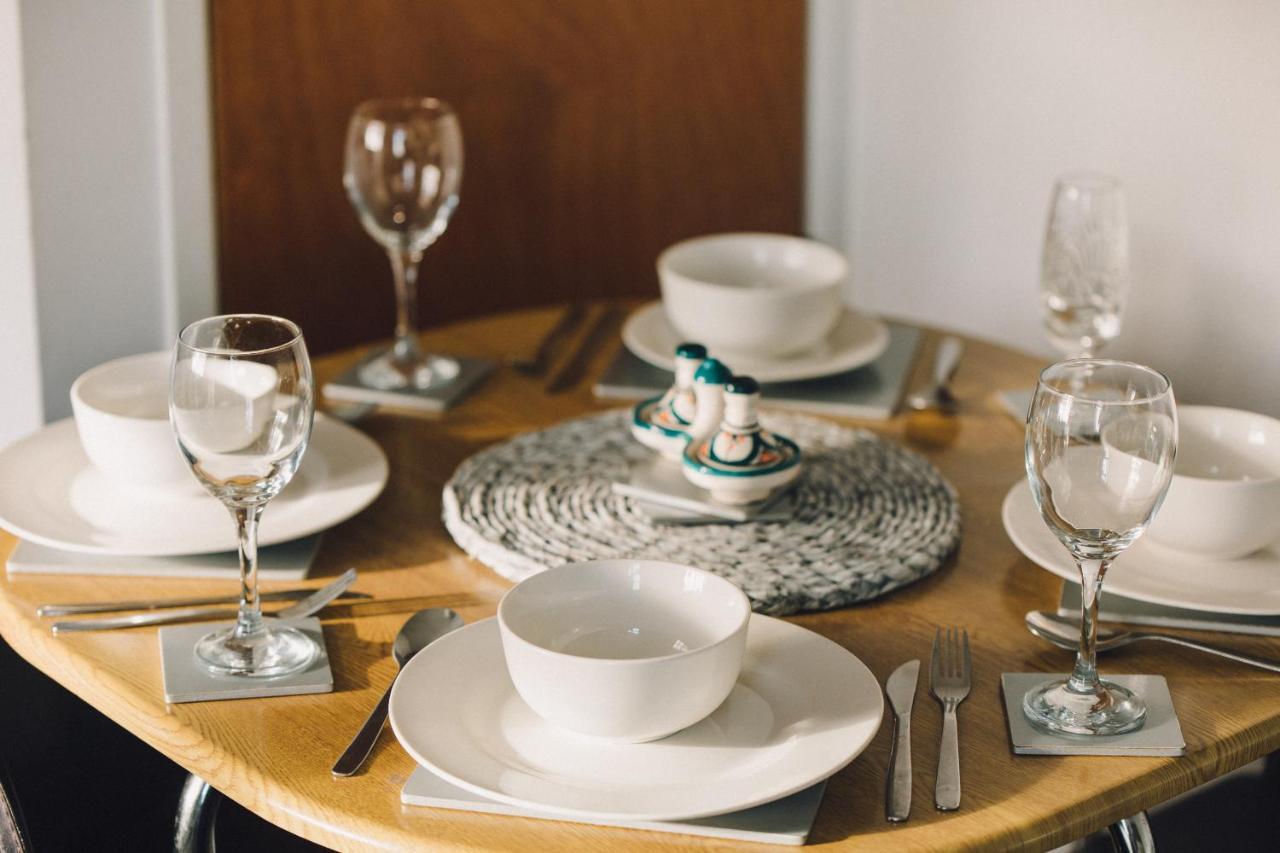 Apartment Luxury Luton - King-size - Free Parking - Free Wi-fi - Near Shops & Ltn Airport Luton (Bedfordshire)